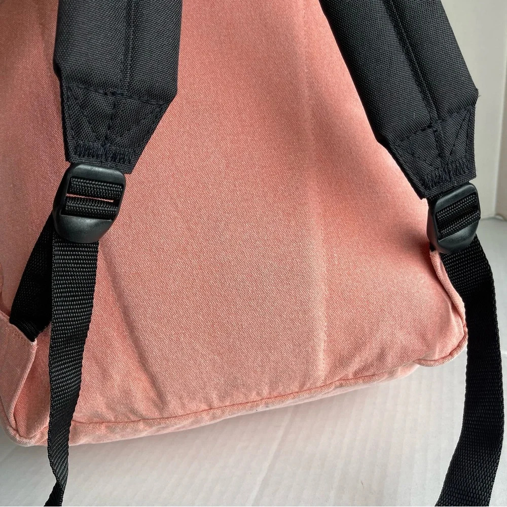 Vans Back Pack . - Picture 17 of 17